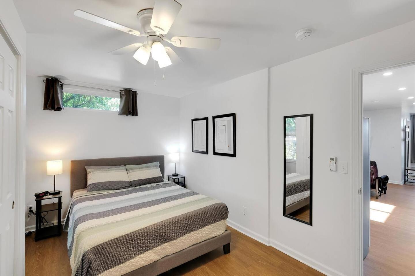 Unique Retreat Two 1br Shipping Container Units Apartment