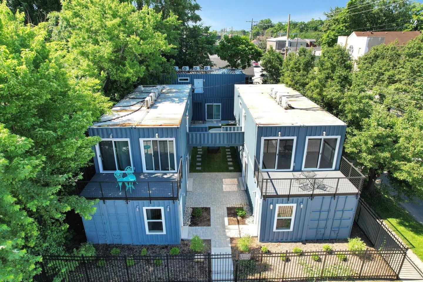 Unique Retreat Two 1br Shipping Container Units